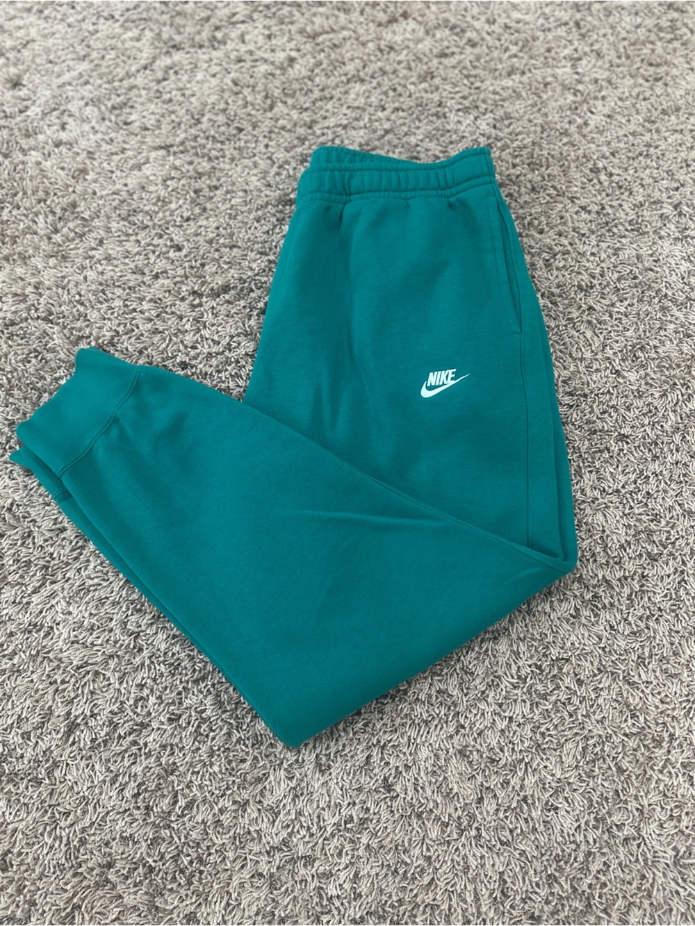NWOT Nike Men’s Teal Green Fleece Joggers